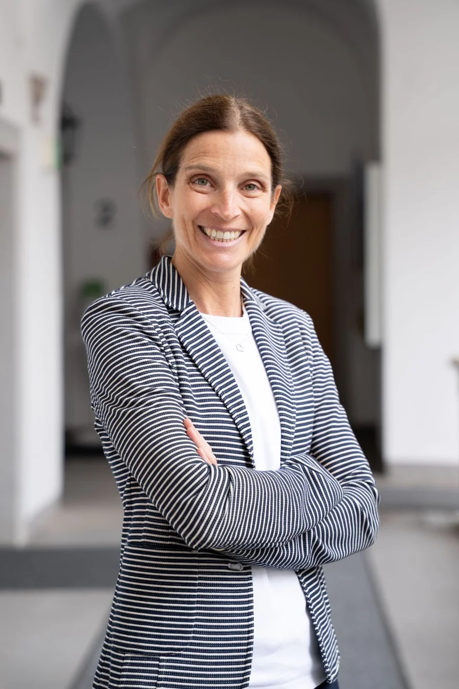 LAbg. Mag. Dr. Elisabeth Manhal